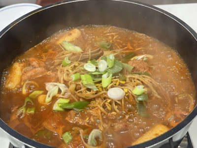 중산집 전주 산더미 물갈비 전골 밀키트 후기