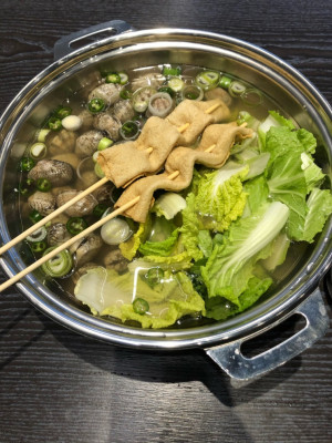 거북섬칼국수 싱싱하고 푸짐한 조개 가득 촌정칼국수