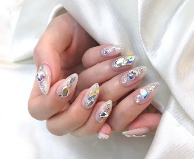 화성시청 근처 스와네일 잘하는 곳? 우블링 화성남양점에서 반짝이는 손끝 완성!