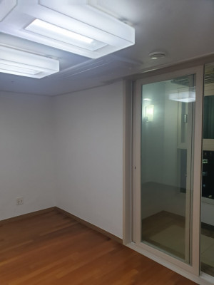 전세입자 벽지 훼손 걱정 끝! 양산도배장판 잘하는 도배삼촌