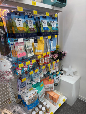 애견용품점 다양하게 강아지 고양이 수제간식이 있는 댕냥마켓